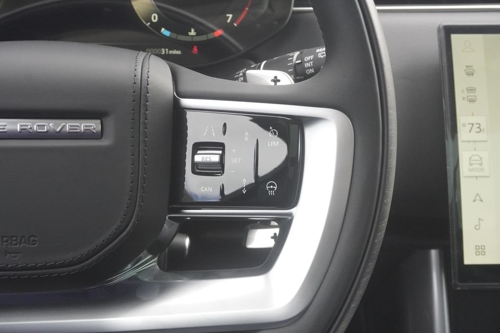 New 2026 Fuji White Land Rover SE image 13