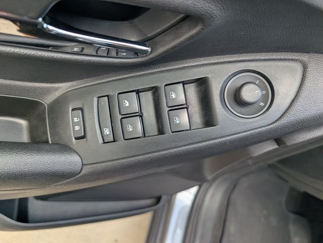 Used 2020 Gray Chevrolet LS image 21
