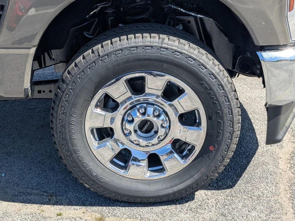 New 2026 Marsh Gray Ford King Ranch image 11