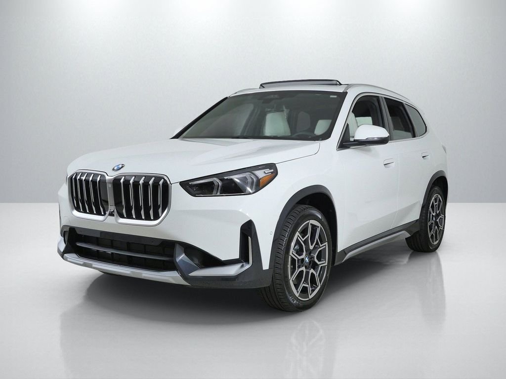 New 2026 Alpine White BMW xDrive28i image 1