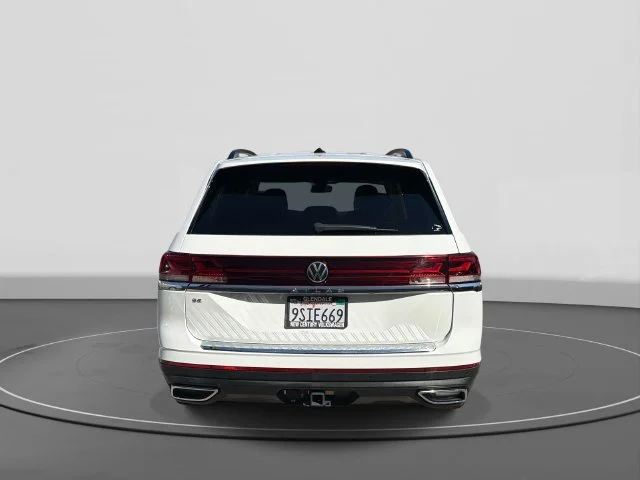 2024 Volkswagen Atlas photo 4