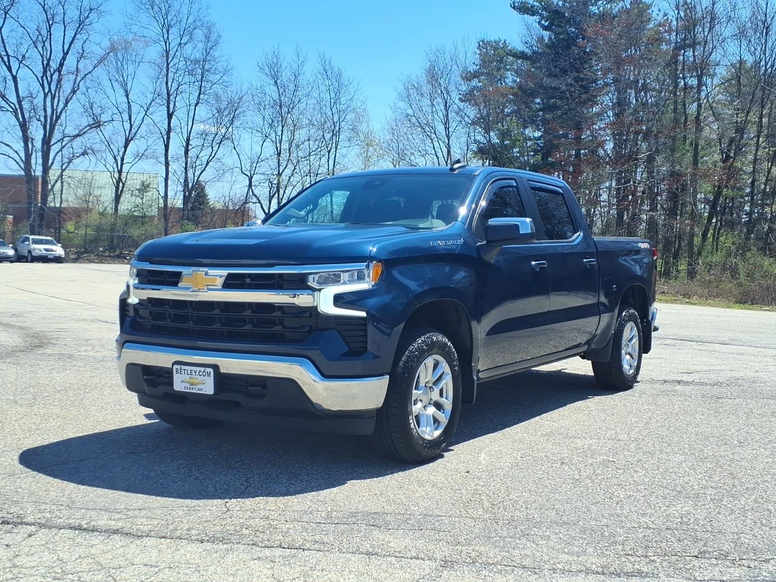 2023 Chevrolet Silverado 1500 LT - Photo 9