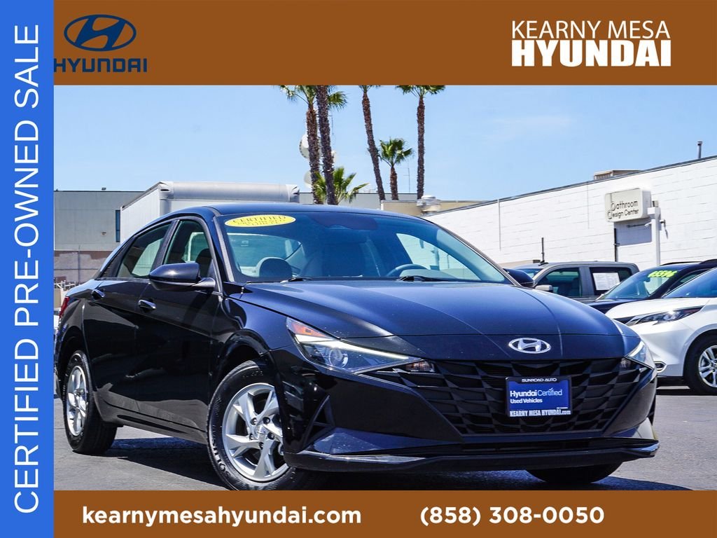 2023 Hyundai Elantra SE