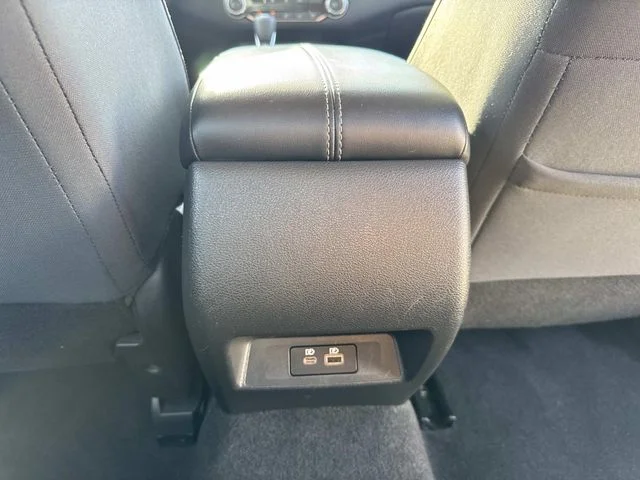 Used 2025 White Nissan 2.5 SV image 23