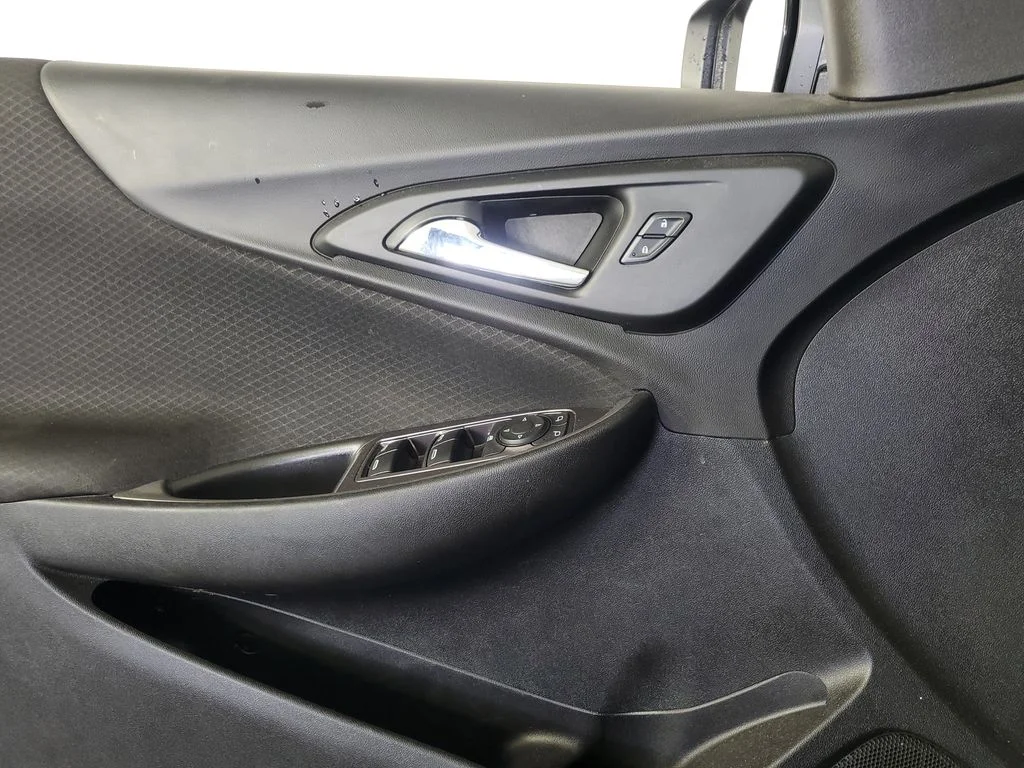 Used 2022 Silver Chevrolet LT image 28