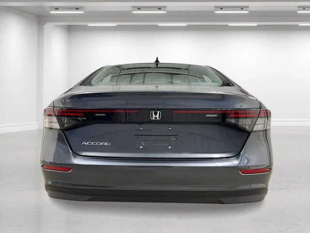 New 2026 Meteorite Gray Metallic Honda SE image 4