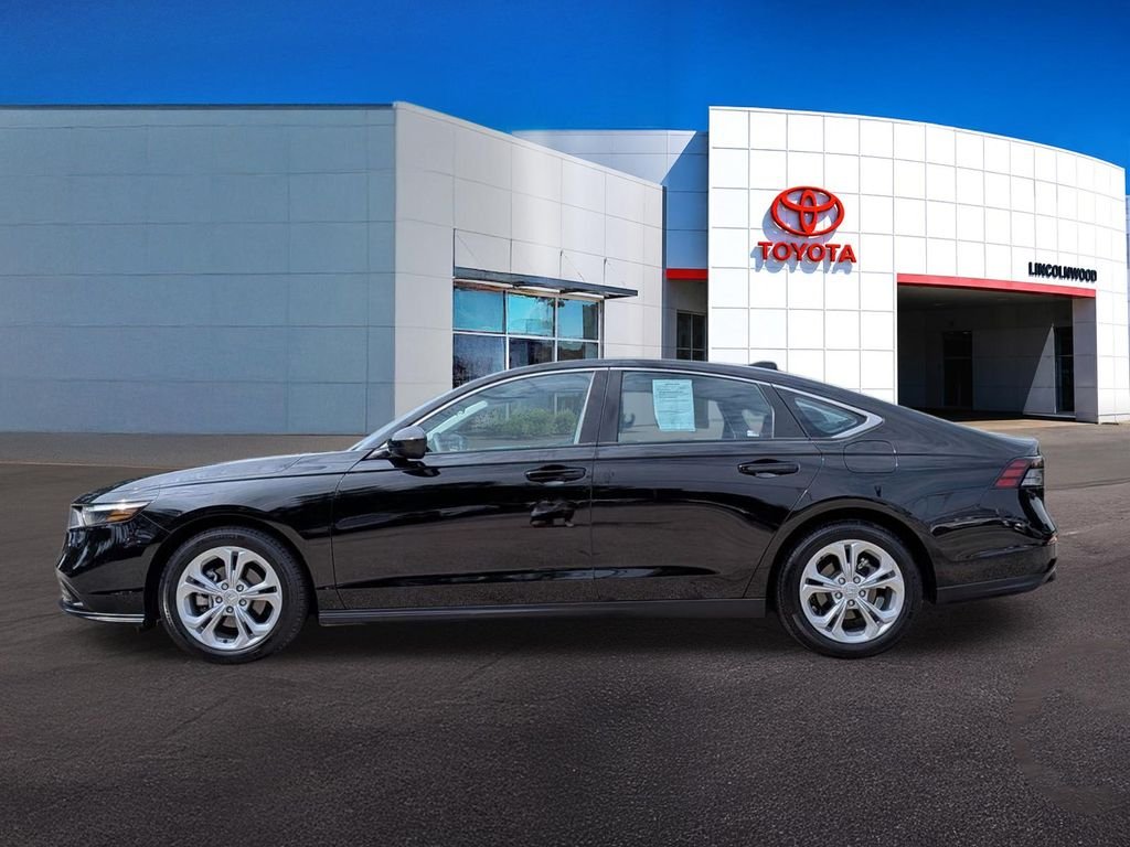 Used 2025 Black Honda LX image 13