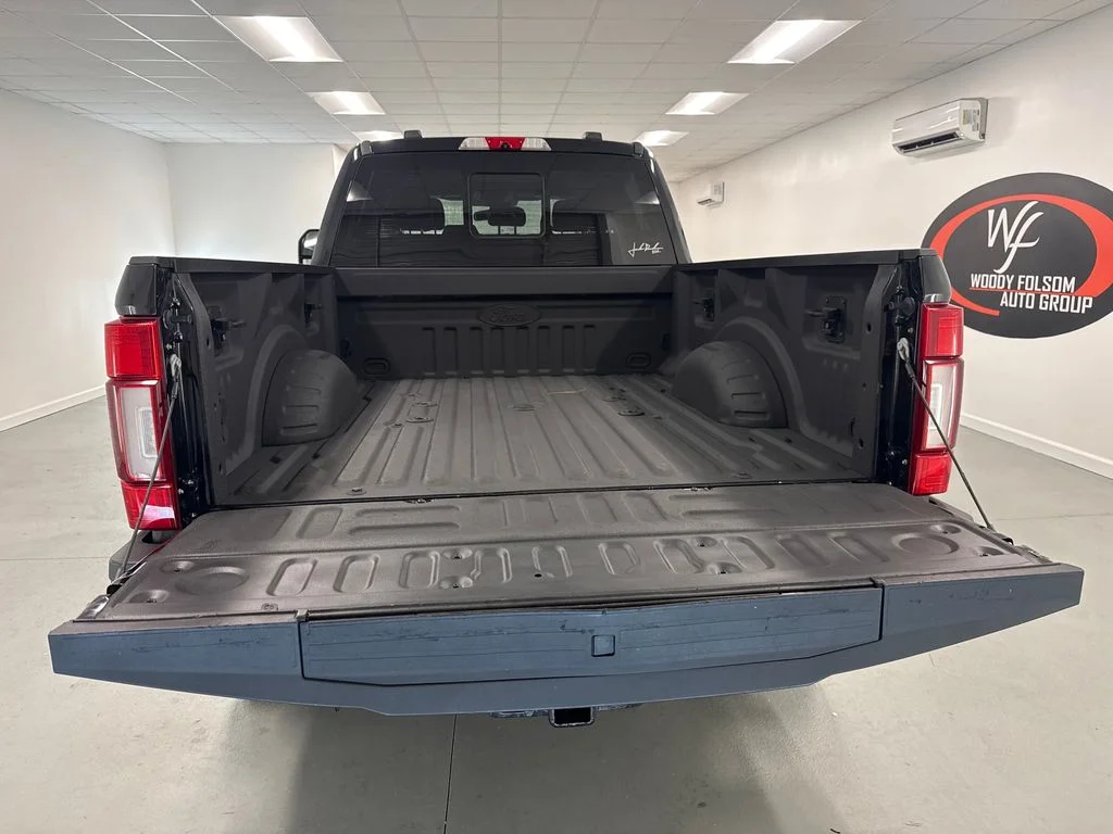 Used 2021 Black Ford Lariat image 9