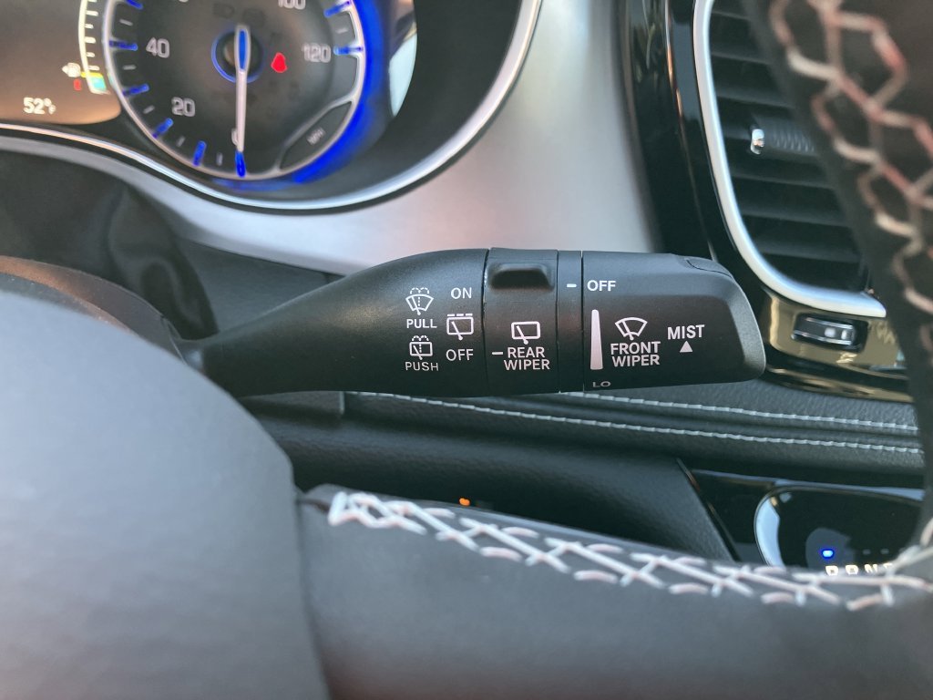 2026 Chrysler Pacifica Limited - Photo 18