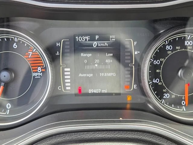 Used 2019 Silver Jeep Latitude Plus image 20