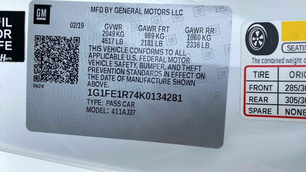 Used 2019 Summit White Chevrolet SS image 28