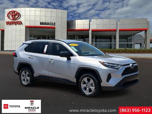 2023 Toyota RAV4 Hybrid LE