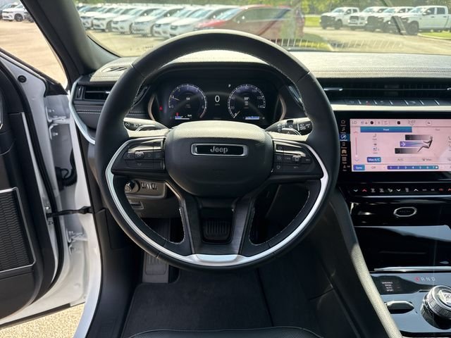New 2026 White Jeep Limited Reserve image 21