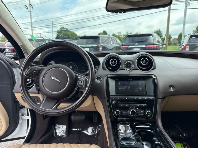 Used 2017 White Jaguar XJL Portfolio image 15