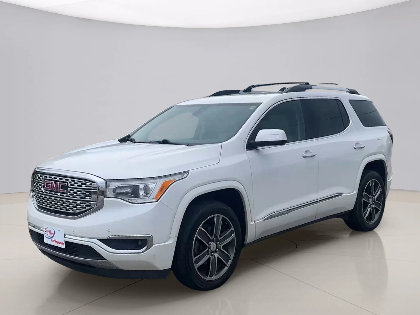 2018 GMC Acadia Denali AWD's photo