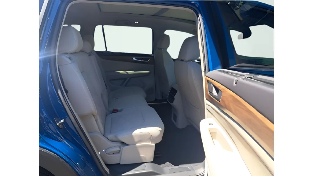 New 2026 Blue Volkswagen SE w/Technology image 26