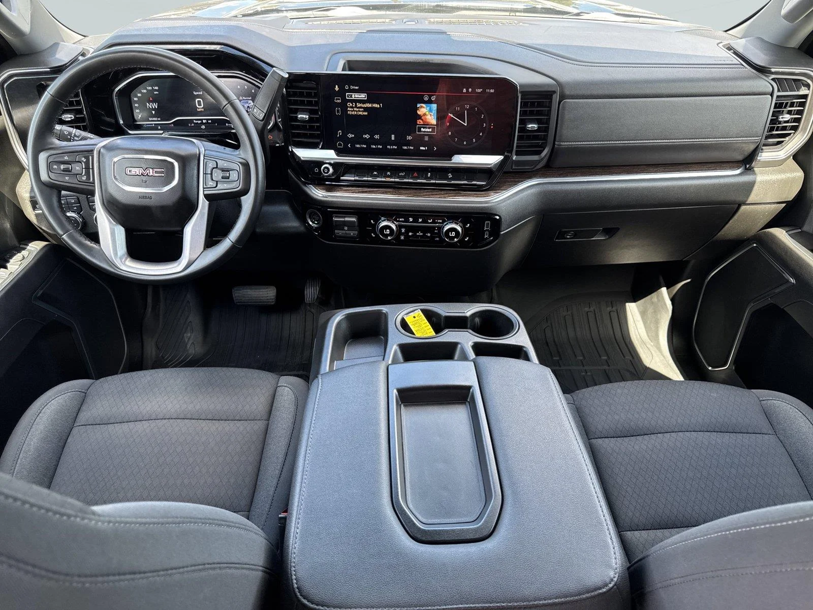 Used 2023 TITANIUM RUSH METALLIC GMC Elevation image 13