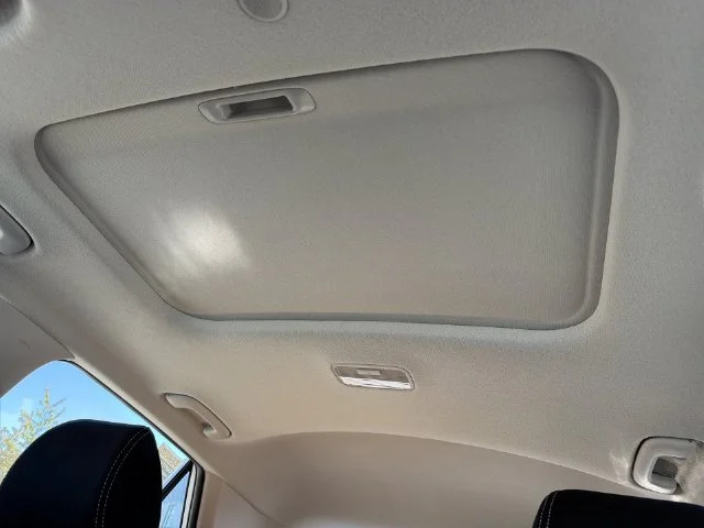 Used 2026 White Hyundai SEL image 18