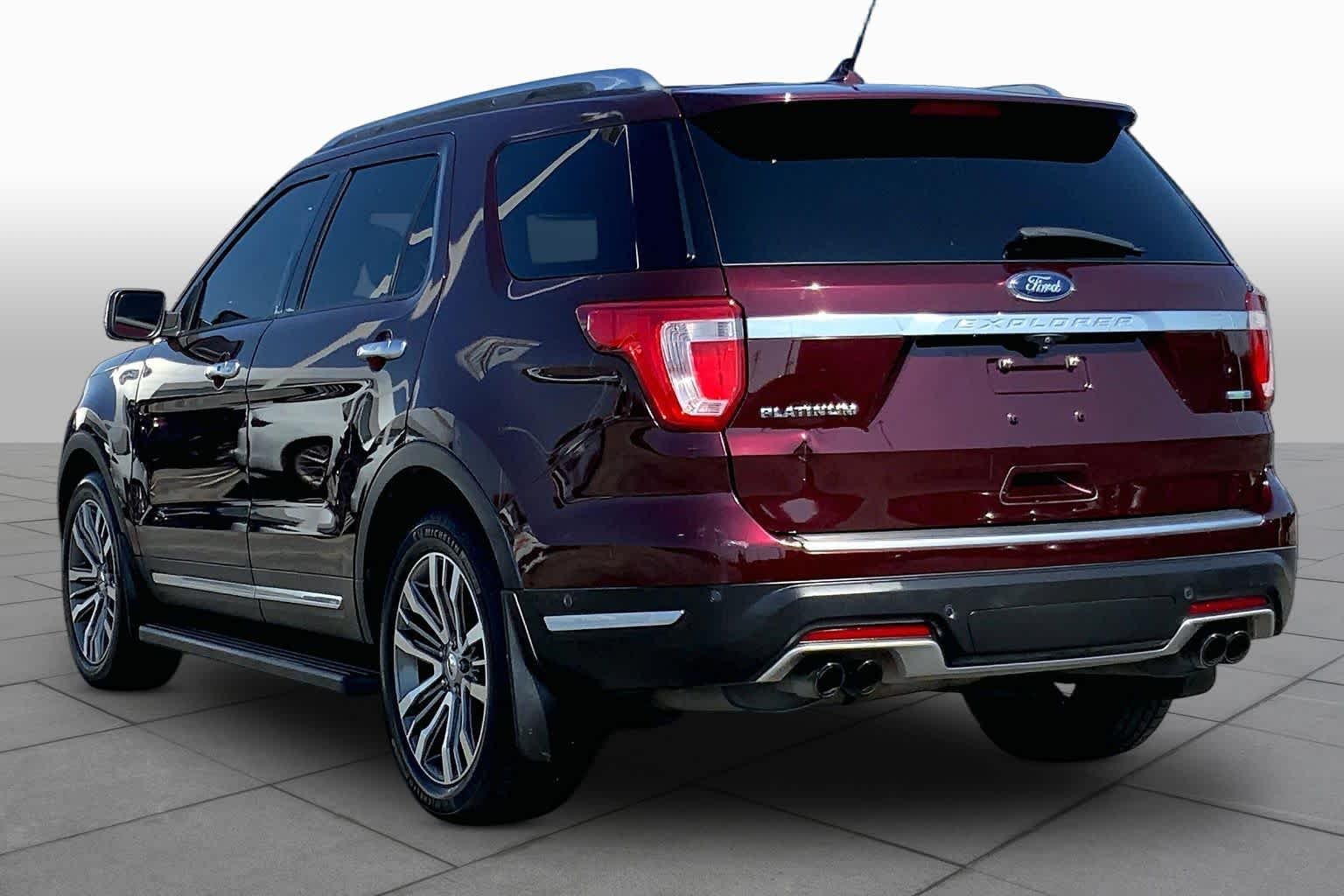 Used 2018 Burgundy Velvet Metallic Tinted Clearcoat Ford Platinum image 11