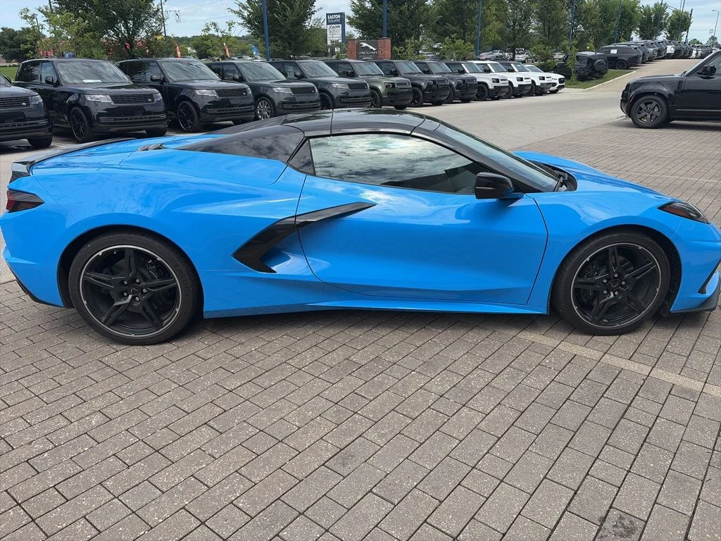 Used 2025 Blue Chevrolet Stingray image 5