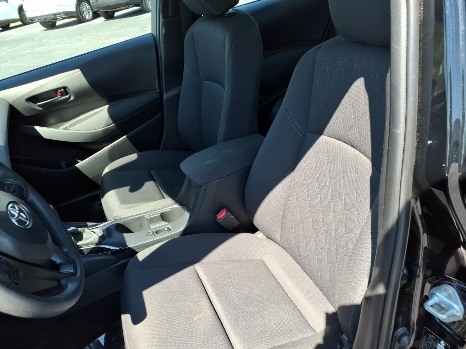 Used 2024  Toyota LE image 18