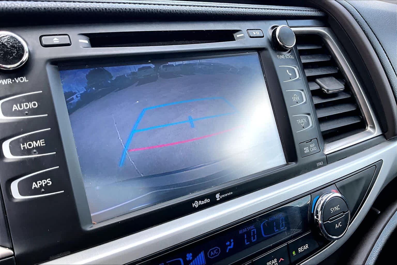 Used 2015 Predawn Gray Mica Toyota XLE image 27