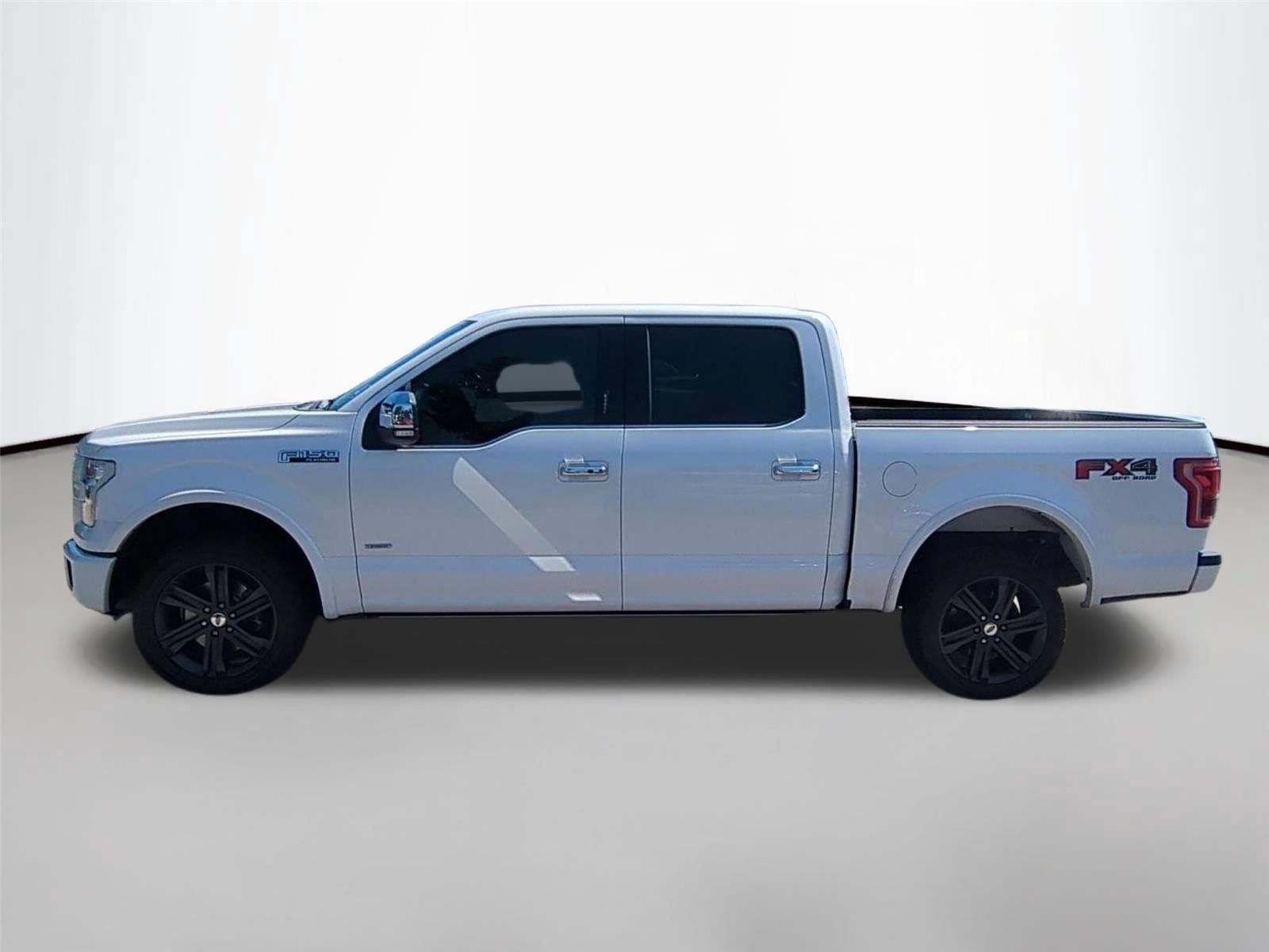Used 2016 White Platinum Metallic Tri-Coat Ford Platinum image 2