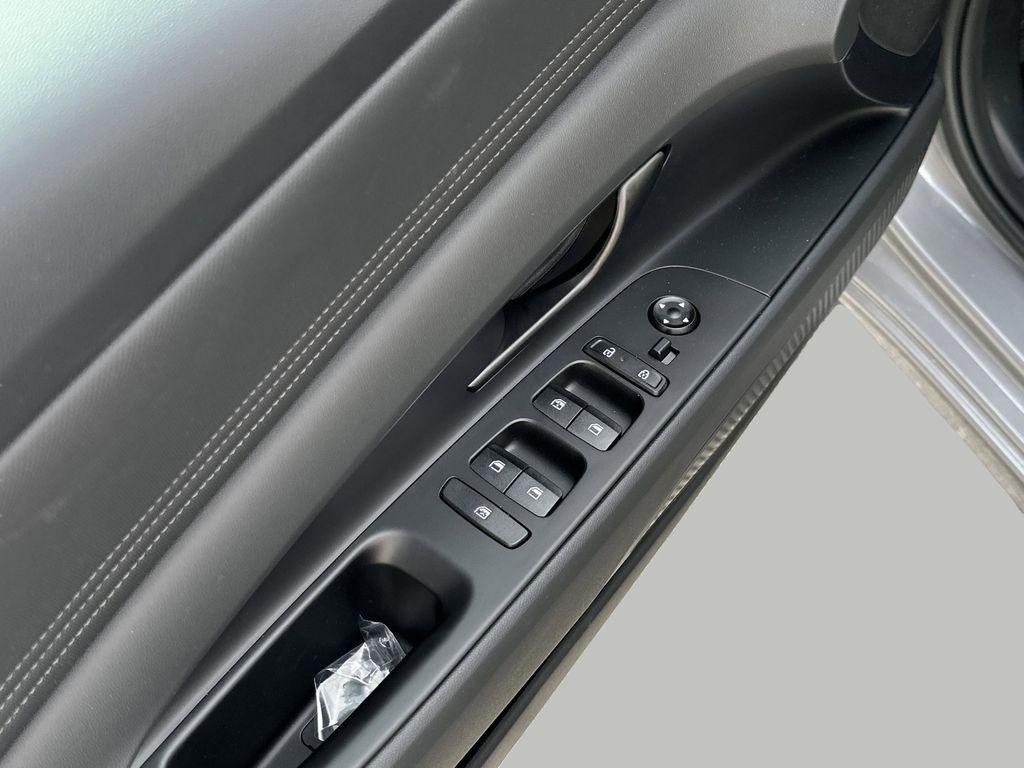 New 2026 Fluid Metal Hyundai SEL Sport Premium image 14