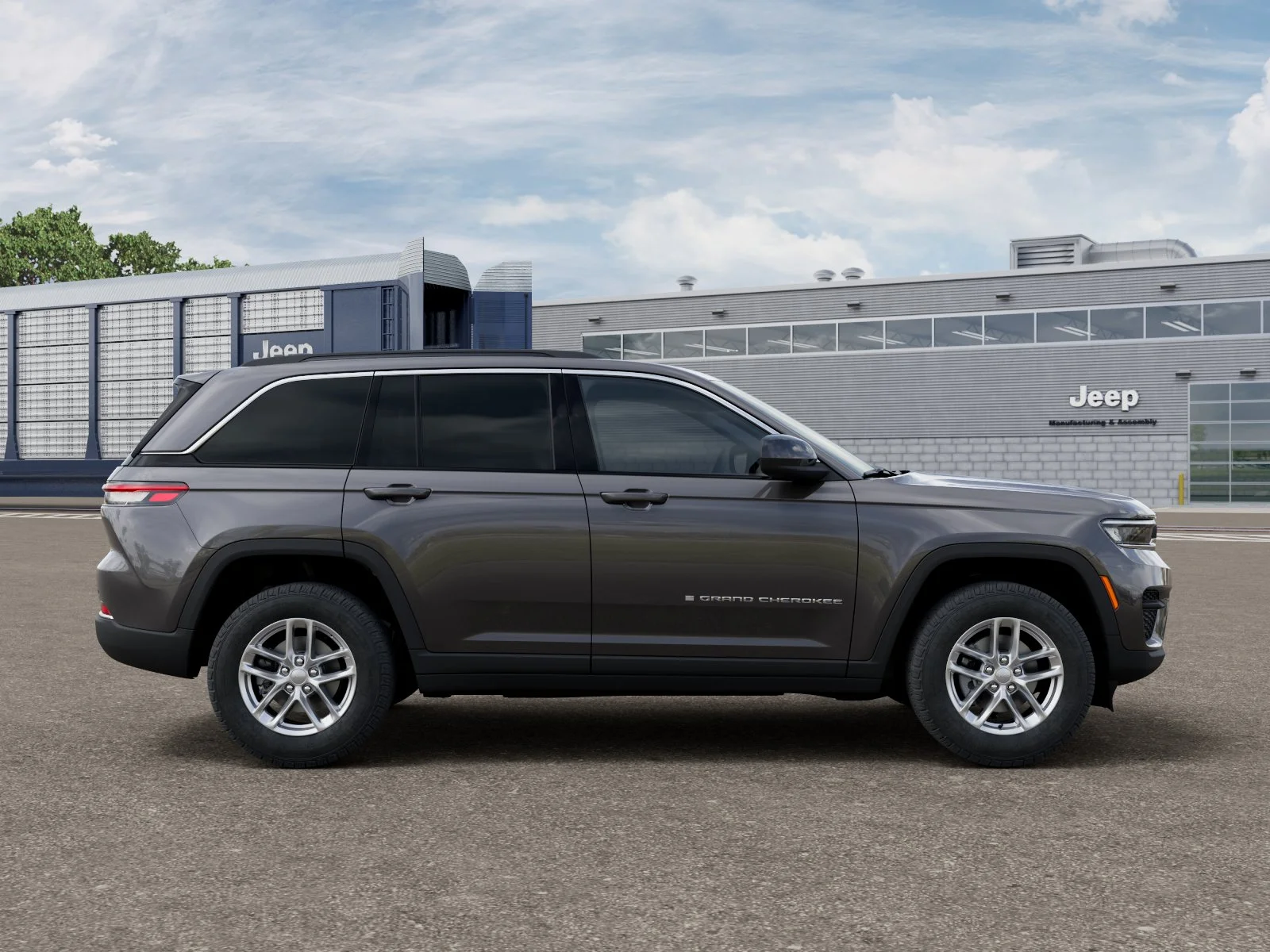 New 2026 Baltic Gray Metallic Clear-Coat Exterior Paint Jeep Laredo X image 12
