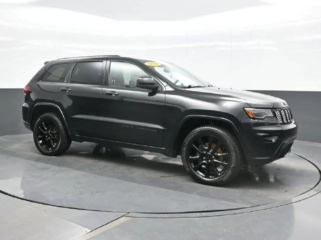 2020 Jeep Grand Cherokee Altitude - Photo 7