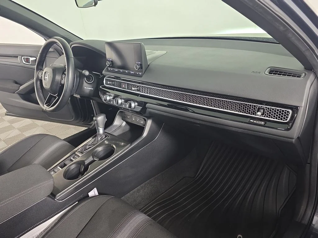 2025 Honda Civic Hatchback Sport - Photo 27