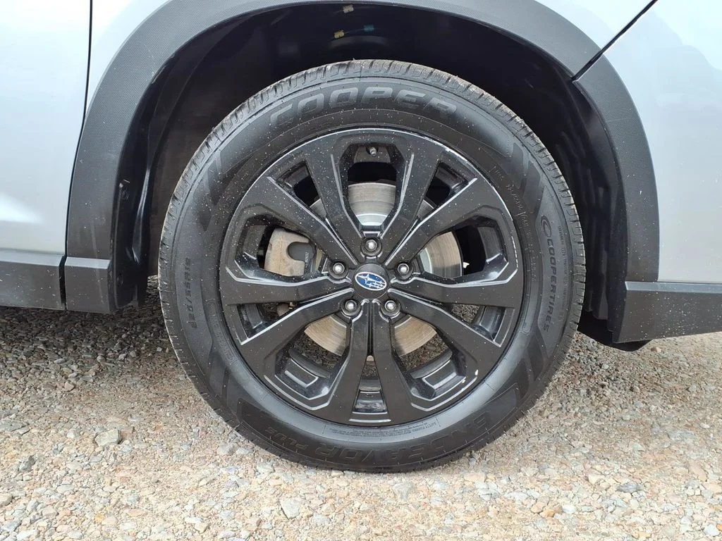 Used 2020 Silver Subaru Sport image 39