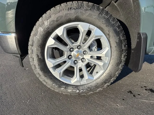 2026 Chevrolet Silverado 1500 LTZ - Photo 31