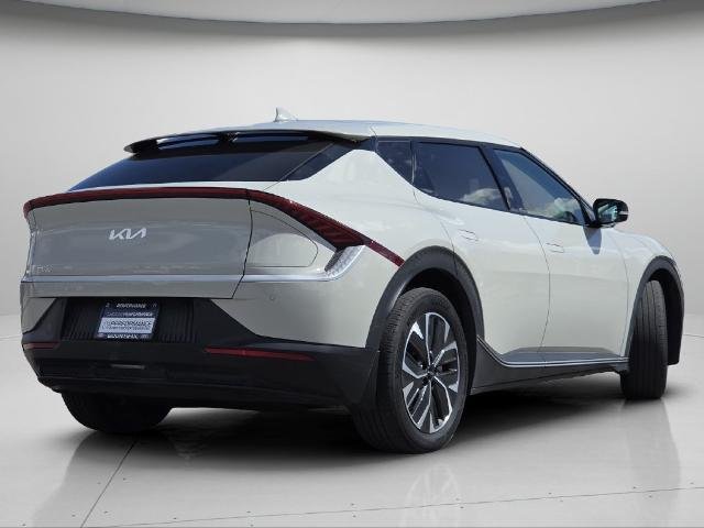Used 2024 Glacier Kia  image 23
