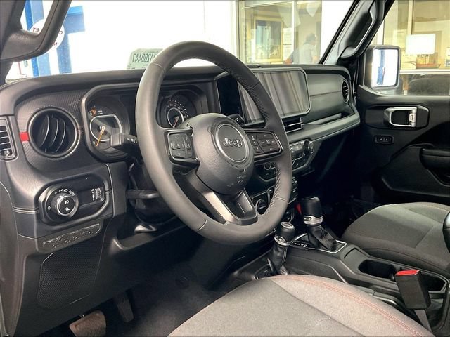 Used 2026 Black Clearcoat Jeep Rubicon image 7