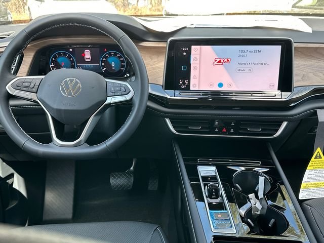 New 2026 White Volkswagen 2.0T SE w/Technology image 14