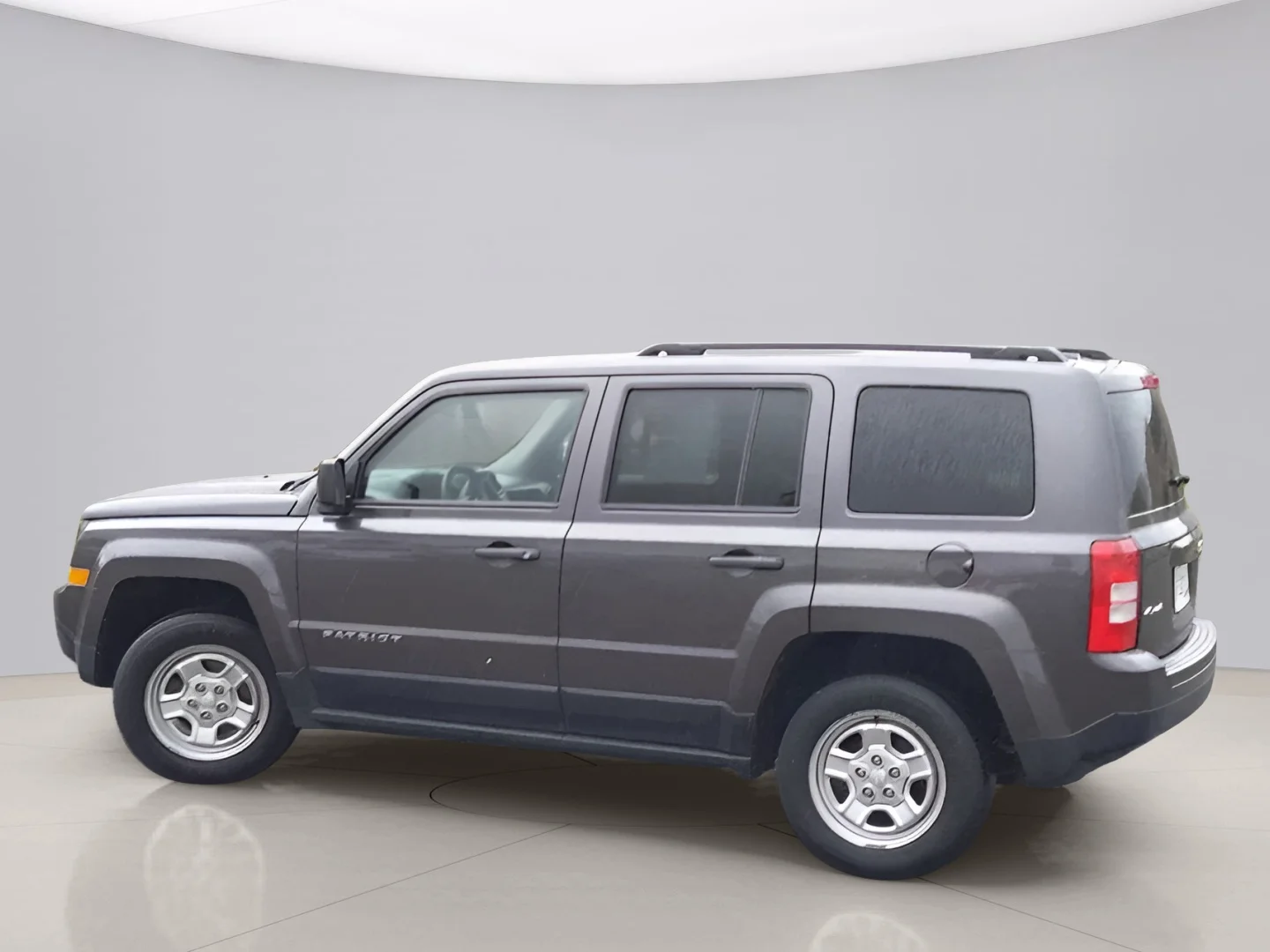 Used 2016 Pewter Jeep SPORT 4WD image 8