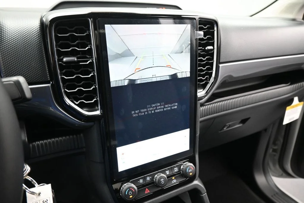 New 2026 Avalanche Ford XLT image 14