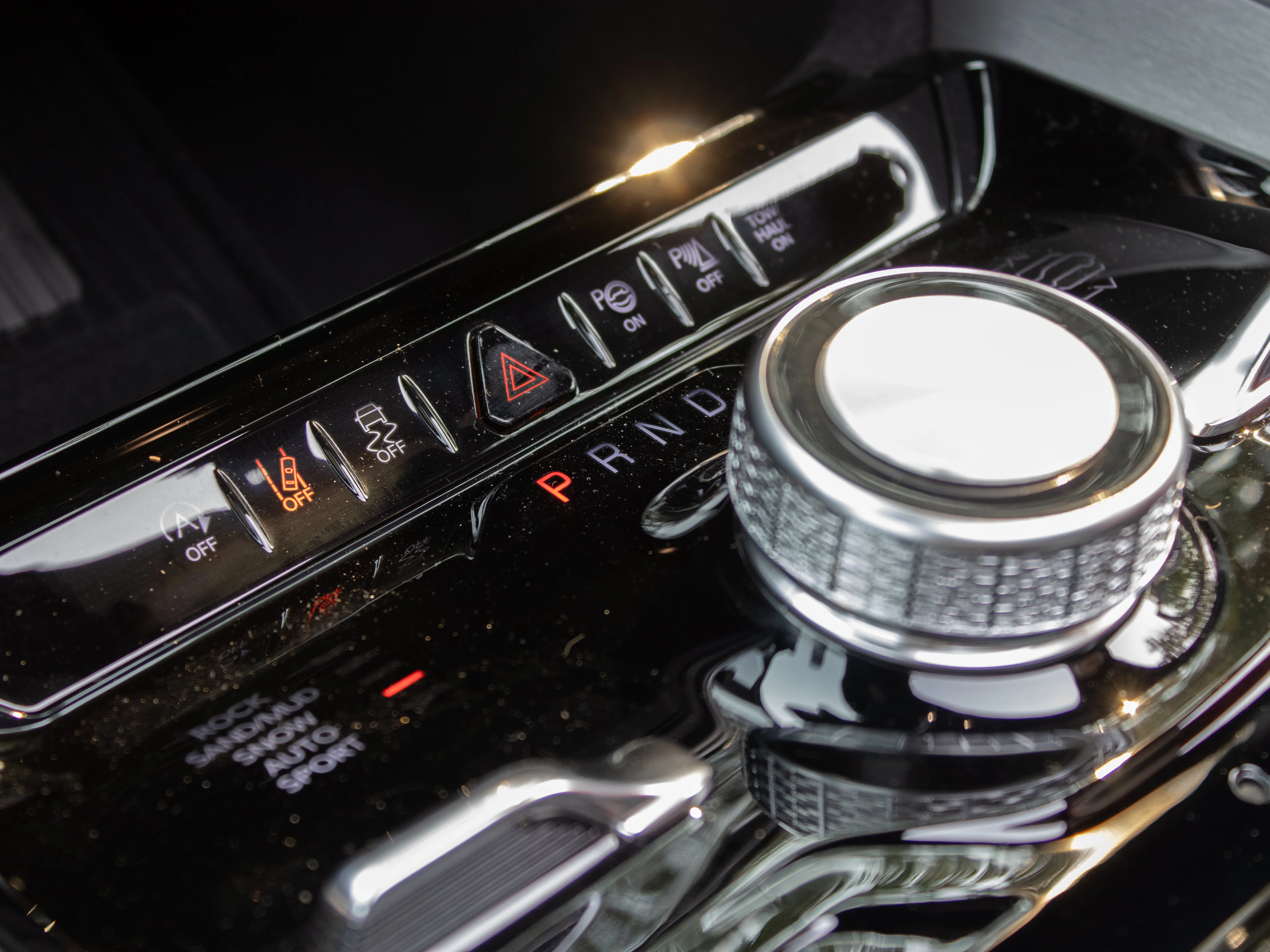 New 2026 Black Jeep Limited Reserve* image 24