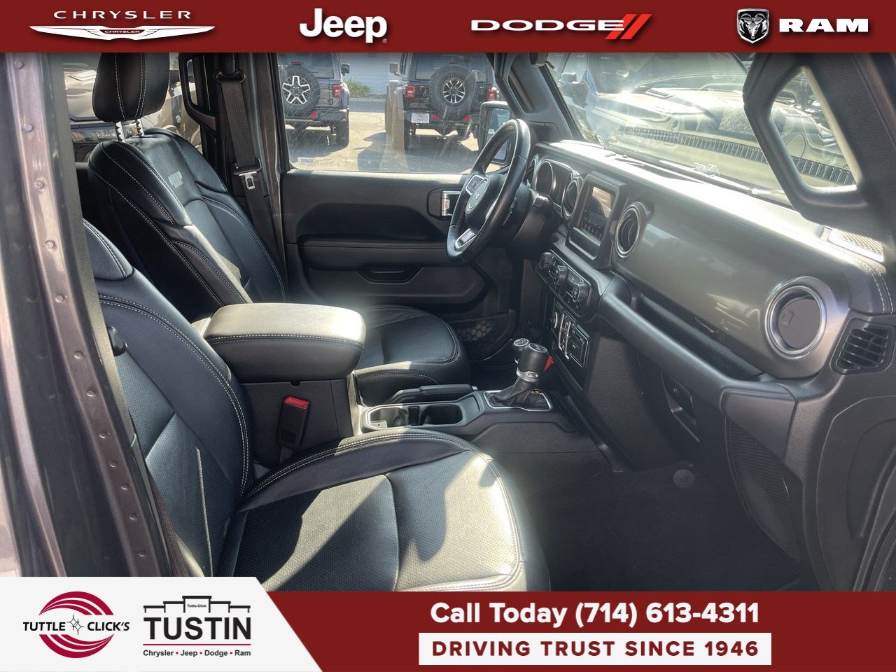 Used 2020 Granite Crystal Metallic Clearcoat Jeep Sahara image 19