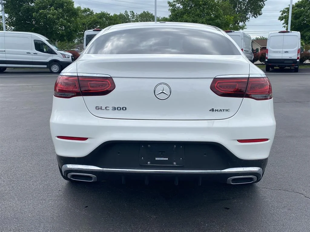 Used 2023 Polar White Mercedes-Benz GLC 300 image 10