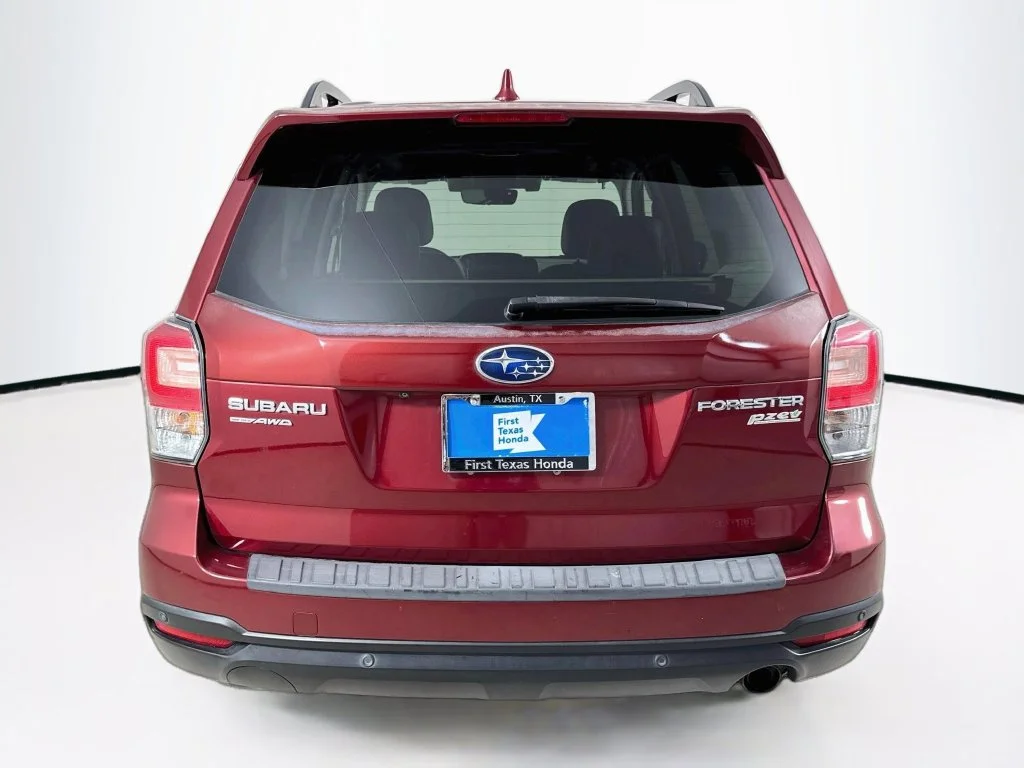 Used 2017 Venetian Red Pearl Subaru 2.5i Touring image 6