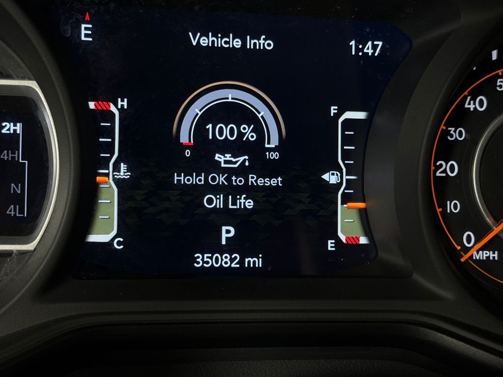 Used 2024 Gray Jeep Sport S image 14