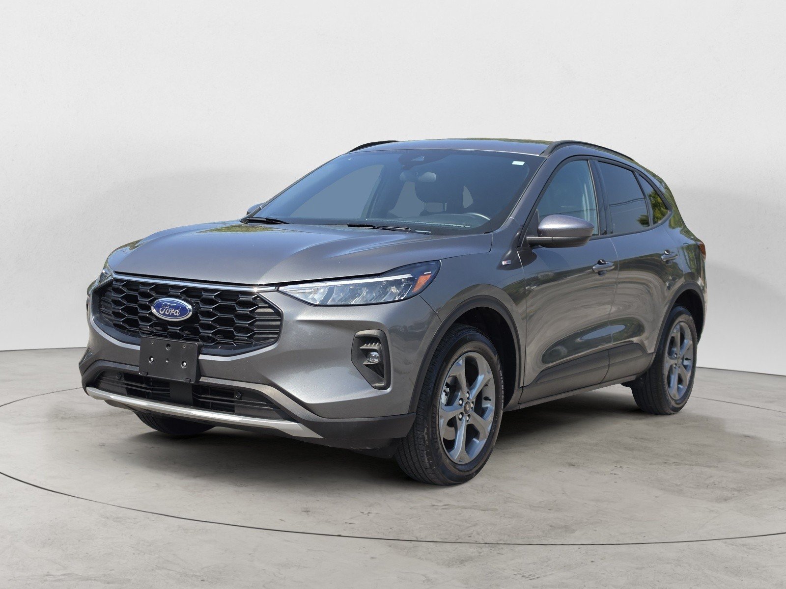 Used 2025 Carbonized Gray Metallic Ford ST-Line Select image 6