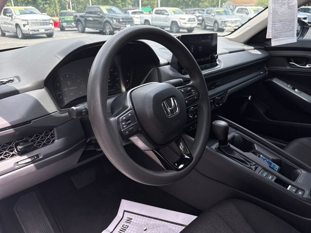 Used 2023  Honda LX image 14