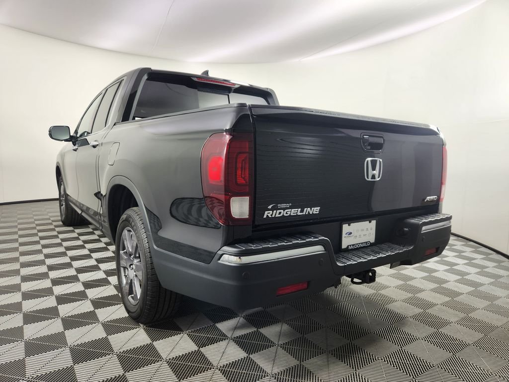 Used 2020 Black Honda RTL-E image 3