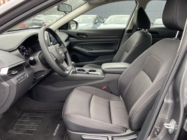 2025 Nissan Altima S - Photo 22