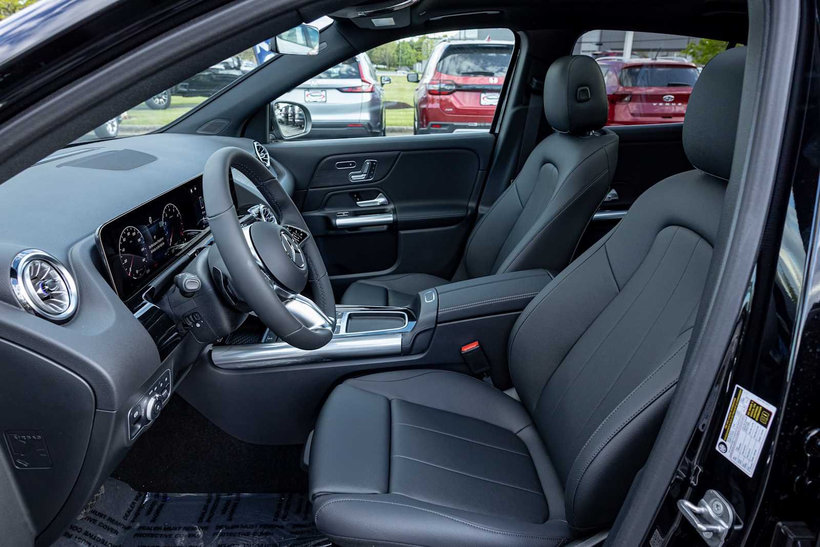 New 2026 Night Black Mercedes-Benz GLA 250 image 24