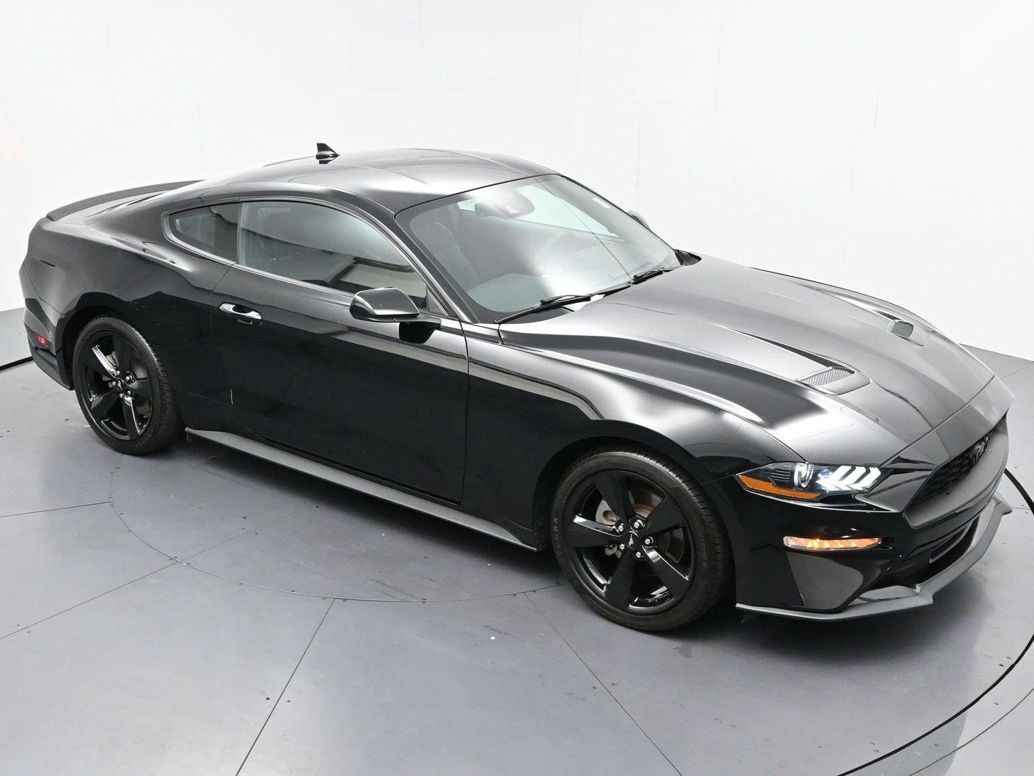 Used 2022 Race Red Ford EcoBoost image 31