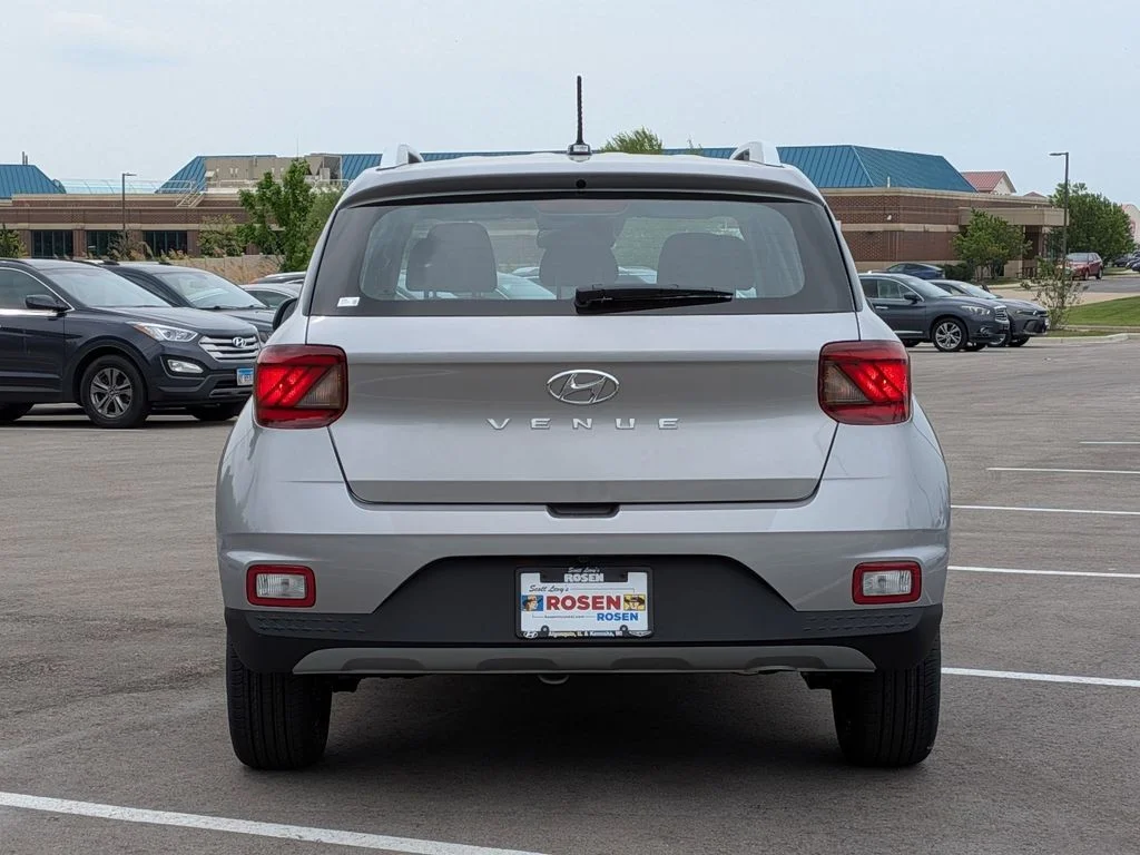 New 2026 Silver Hyundai SEL image 6